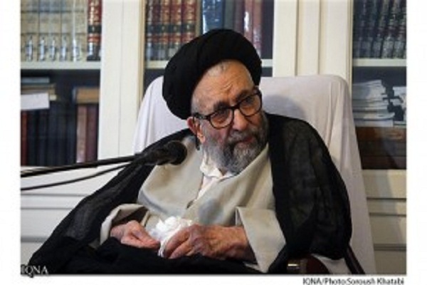 Leader Offers Condolences over Senior Cleric’s Passing Away