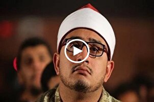 بآيات قرآنية.. "محمود الشحات أنور" يوجّه الدعم للشعب الفلسطينى + فيديو