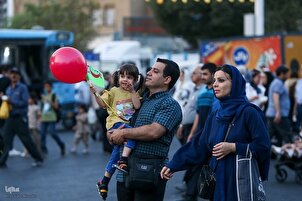 Miles de personas conmemoran el Milad-un-Nabi de 2025 en Teherán