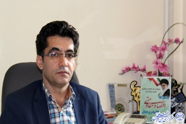 معیار اصلی نمایشگاه، انتقال مفاهیم انقلاب به نسل جدید است