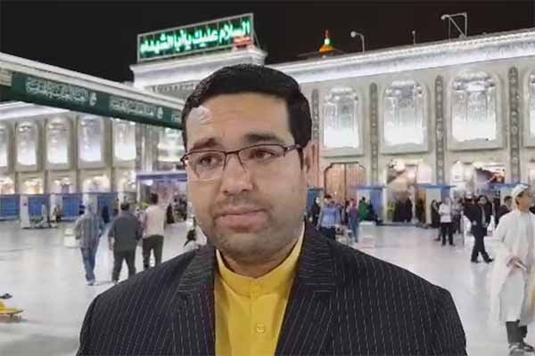 ابتهال «حب‌الحسین» از قاری بین‌المللی در بین‌الحرمین