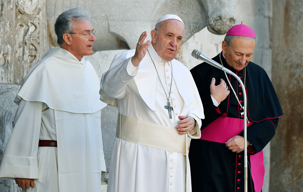 پاپ، طرح معامله قرن را ناعادلانه خواند