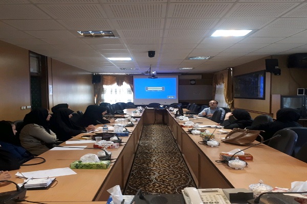 استفاده از فرصت‌های خاک خورده به کارآفرینی می‌انجامد