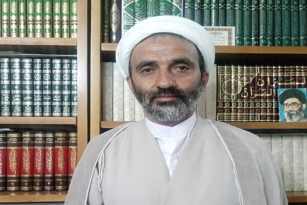 رمضان، آغاز سال عبادی است/ کارکردهای فردی و اجتماعی روزه