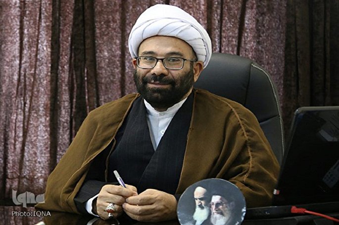 جهاددانشگاهی در زمینه استفاده از پایان‌نامه‌های کاربردی اقدام کند