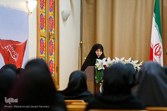 حرکت اربعین تجلی «ما رایت الا جمیلا» است