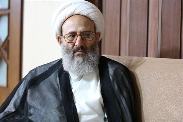 آرزوهای طولانی انسان را از یاد خدا غافل می‌کند