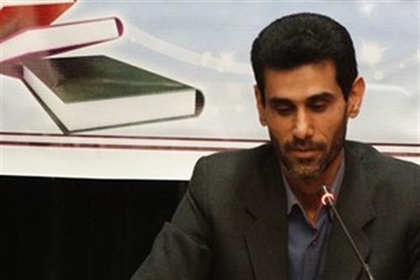 رضازاده// جهاد دانشگاهی در اجرای برنامه&zwnj;های فرهنگی تخصصی&zwnj;محور عمل می&zwnj;کند