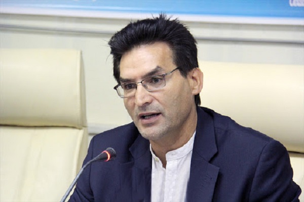 رضازاده// ارائه خدمات جهاد دانشگاهی برمبنای عمل به مسئولیت اجتماعی است