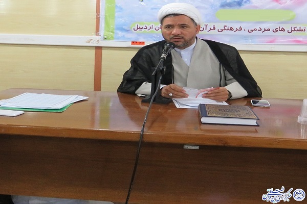 رضازاده// مشارکت در فعالیت‌های قرآنی مناسبت‌ترین جایگزین حکم حبس در اردبیل است