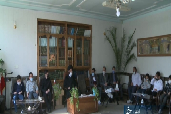 فعالان قرآنی در جامعه جایگاه والایی دارند