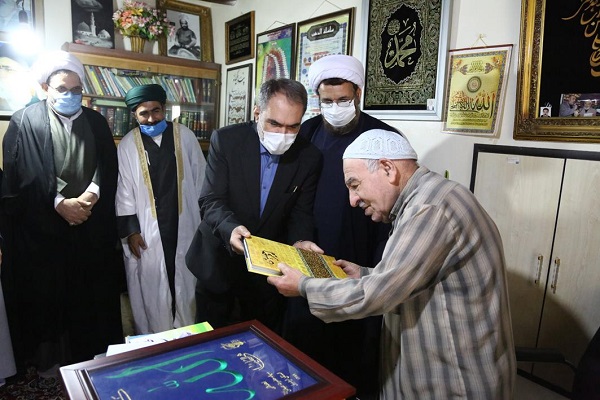 رضازاده// احترام به خانواده شهدا یک مسئولیت معنوی و فرهنگی است