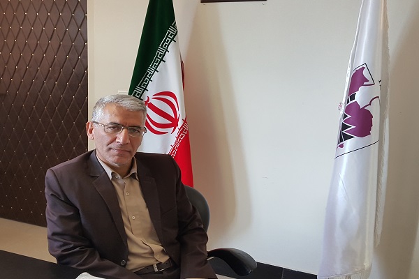 رضازاده// آب پایدار ناحیه صنعتی نیر تامین می&zwnj;شود