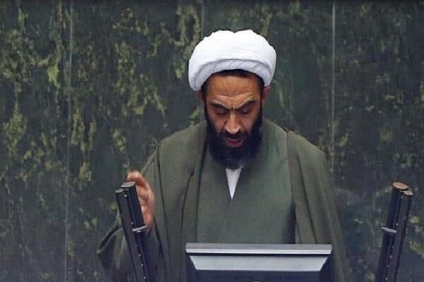 رباخواری بانک‌ها در لباس بانکداری اسلامی