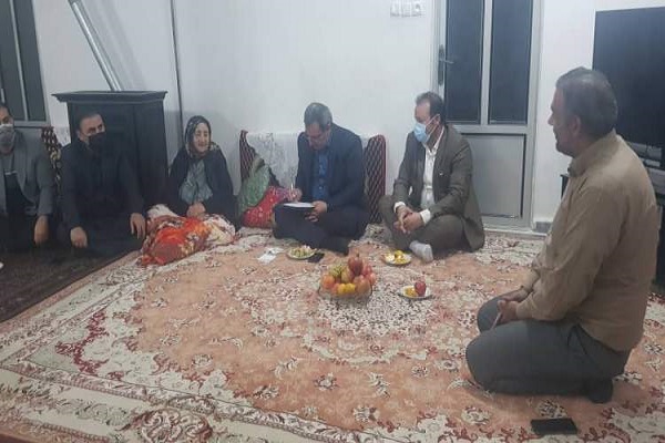 فرهنگ ایثار و شهادت خانواده&zwnj;های شهدا 