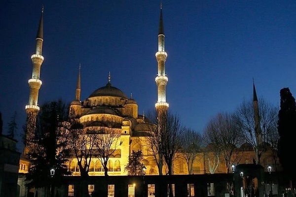 لیلیة الرغائب در مساجد استانبول+ عکس
