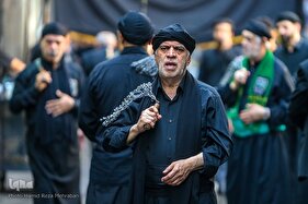 حسینیه ایران؛ روز هشتم محرم در بازار تهران