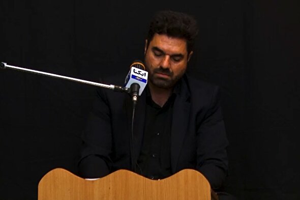 فیلم | تلاوت احمدی‌وفا از آیات 23 تا 28 شوری