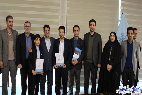 تجلیل از فناوران و پژوهشگران جهاددانشگاهی اردبیل تجلیل از فناوران و پژوهشگران جهاددانشگاهی اردبیل