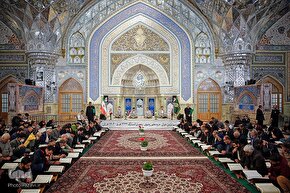 جزءخوانی قرآن کریم در آستان رضوی