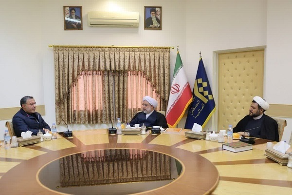 ارائه علوم انسانی با نگاه اسلامی، ویژگی حوزه علمیه بعد انقلاب است