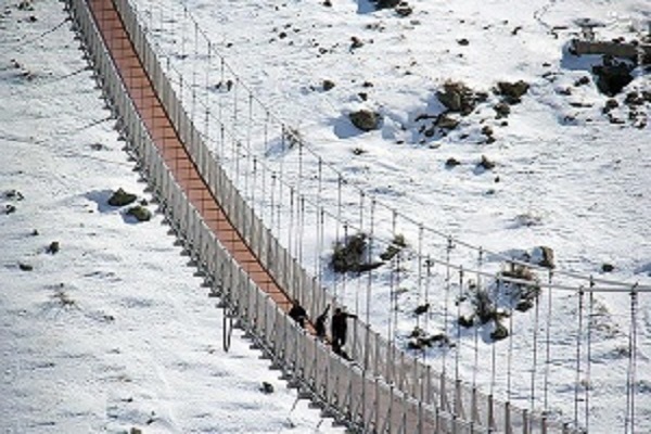 پل معلق مشگین شهر جشنواره برف در مشگینشهر برگزار میشود