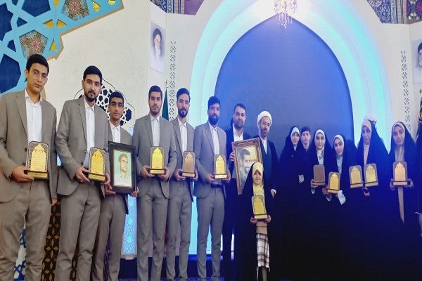 برترینهای مسابقات قرآن و عترت بسیج