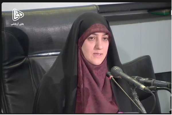 آغاز ارائه الگوی سوم زن با تحقق آن در رسانه‌ها