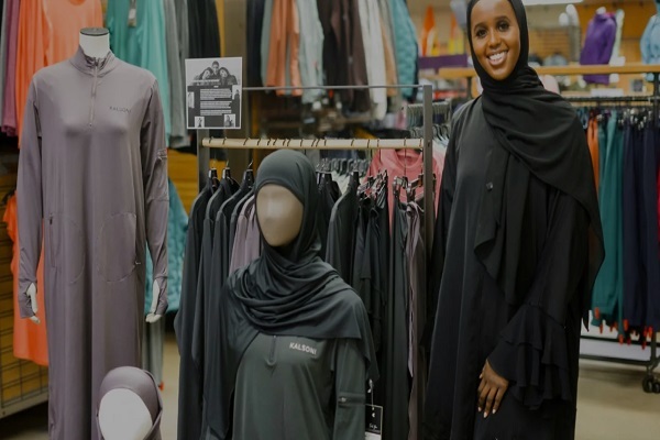 طراحی لباس برای بانوان محجبه بسکتبالیست در آمریکا + عکس