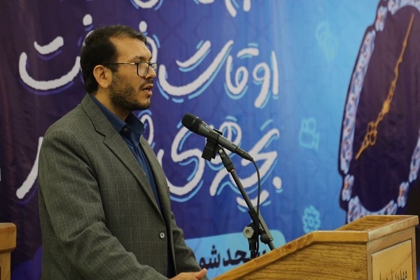 مصطفی آمون مدیرستاد هماهنگی کانون مساجد استان اردبیل