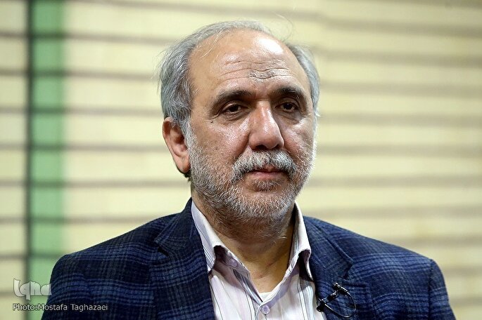 عاشق حسین(ع) به حقوق دیگری احترام می‌گذارد + صوت