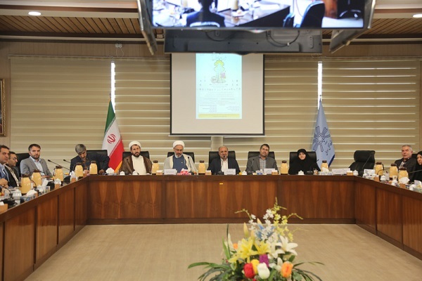 اولین همایش ملی زن در دانشگاه محقق اردبیلی