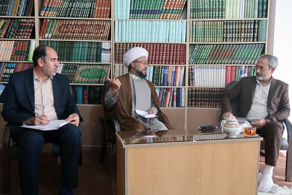 عسگر بیگی امام جمعه کوثر