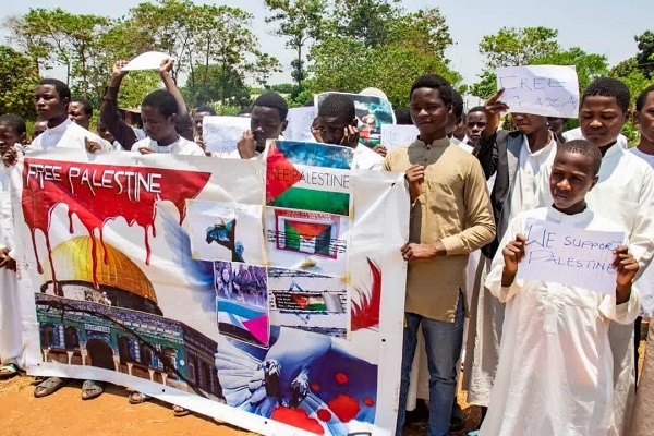 راهپیمایی اعتراضی طلاب المصطفی مالاوی برگزار شد + فیلم و عکس