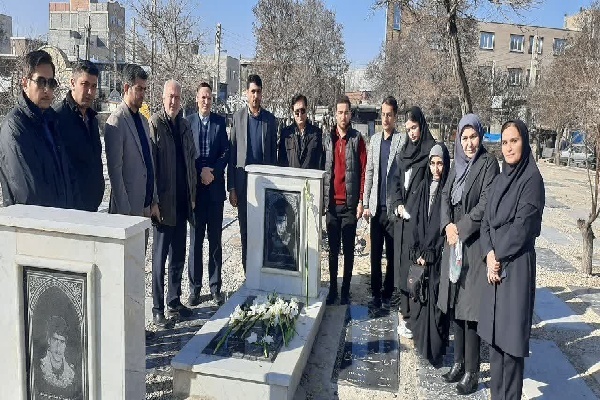 تجدید میثاق جهادگران جهاددانشگاهی اردبیل با آرمانهای امام و شهدا تجدید میثاق جهادگران جهاددانشگاهی اردبیل با آرمانهای امام و شهدا