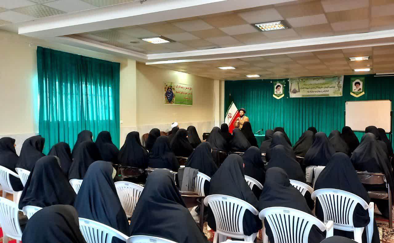 کارگاه «خانواده و سبک زندگی مهدوی» در مشگین‌شهر
