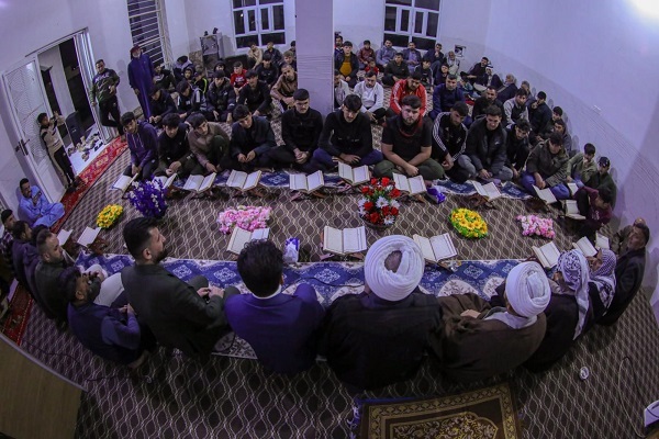 برنامه‌های قرآنی حوزه علمیه نجف در 11 استان عراق + عکس