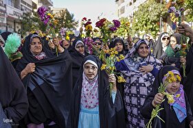 شادپیمایی دختران به‌مناسبت میلاد حضرت معصومه (س)