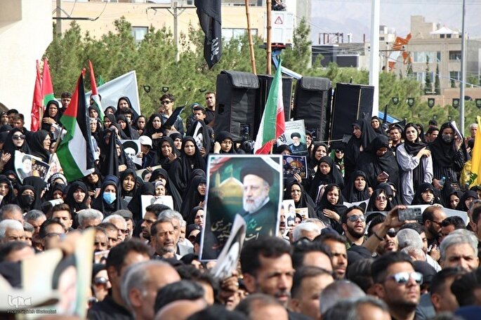 وداع با خادمان ملت فراموش نشدنی است

 