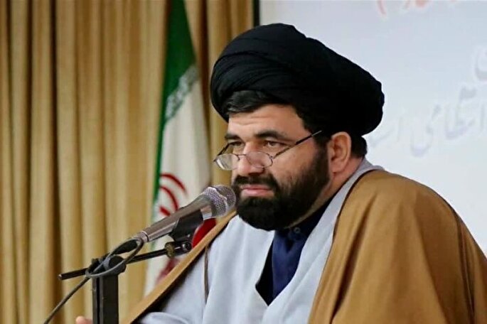 زنده نگه‌‌داشتن یاد حقیقت مهمترین درس اربعین است