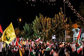 سمنانی‌ها در حمایت از حمله موشکی ایران به اسرائیل تجمع کردند