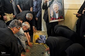 بدرقه خادم‌القرآن عبدالرسول عبایی تا خانه ابدی