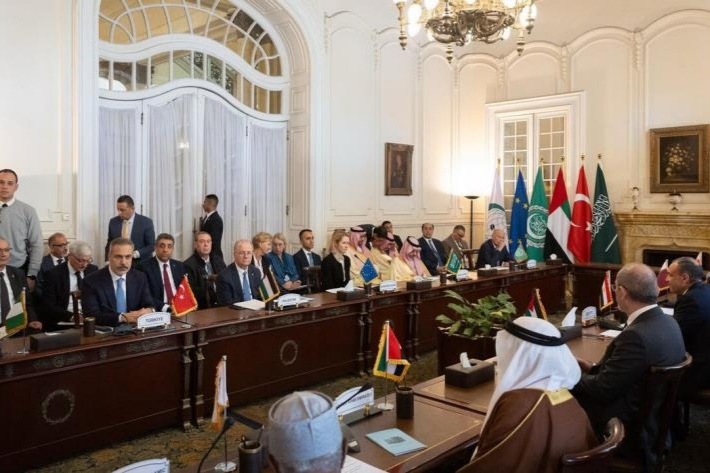 کمیته وزرای عرب و مسلمان: آتش‌بس فوری را در غزه اجرایی کنید