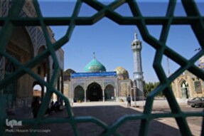 توزیع ۴۰۰ هزار پرس افطاری ساده و غذای گرم در بقاع متبرکه قم