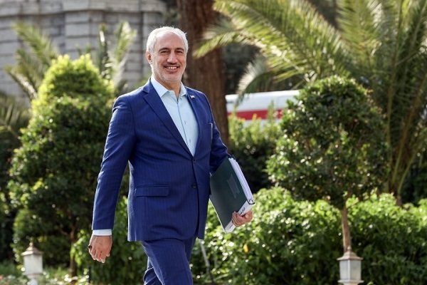 پورمحمدی: ارز ترجیحی مستقیم به مردم می‌رسد تا تولید داخلی تقویت شود