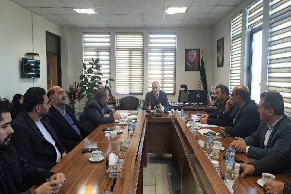 تشکل‌های مردم‌نهاد نقش تسهیل‌گری دولت در جامعه را تقویت کنند