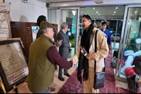 استقبال از گروه‌های نمایشی جشنواره تئاتر منطقه‌ای زاگرس در سنندج + عکس