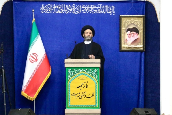 عظمت و اقتدار سپاه بالاترین صیانت را برای کشور درست کرده است