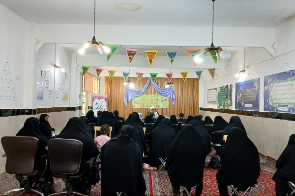 آیین گرامیداشت دهه کرامت و مقام معلم