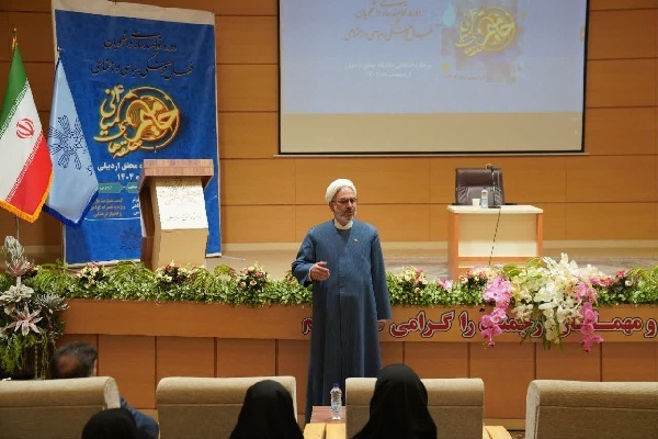 حجت‌الاسلام والمسلمین محمدرضا مصلح نیا، مسئول دفتر نهاد نمایندگی مقام معظم رهبری در دانشگاه محقق اردبیلی